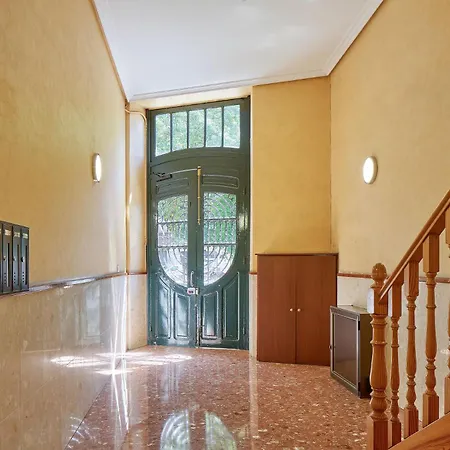 Appartement The Collection - Plaza Easo Attic *